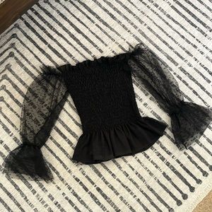 Off the shoulder top w/ sheer dotted sleeves